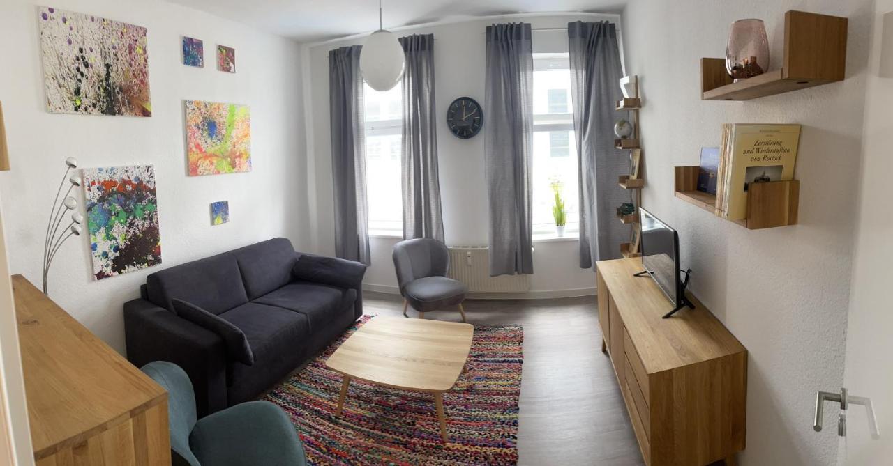 Ruhige Ferienwohnung Rostock Dış mekan fotoğraf